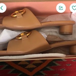 Bibi Lou Hana honey sandals